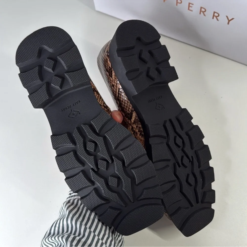 New In Box Katy Perry The Daarling Slip On Loafers Snakeskin Size 11 - Picture 3 of 6